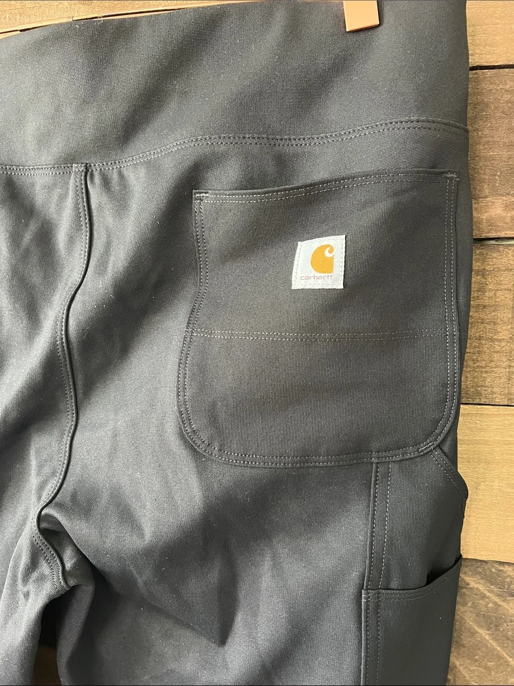 Carhartt women force